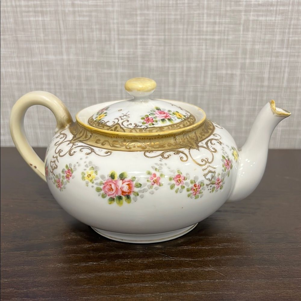 Antique Noritake Nippon Maple Leaf Teapot 1891 Hand Painted Gold Pink Roses